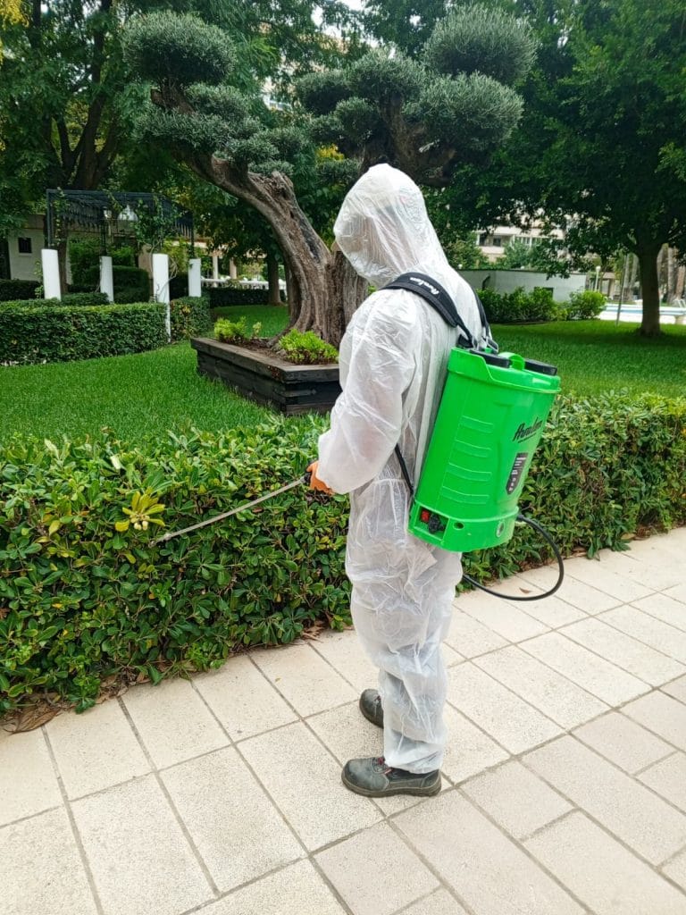 fumigación de jardines en Alicante
