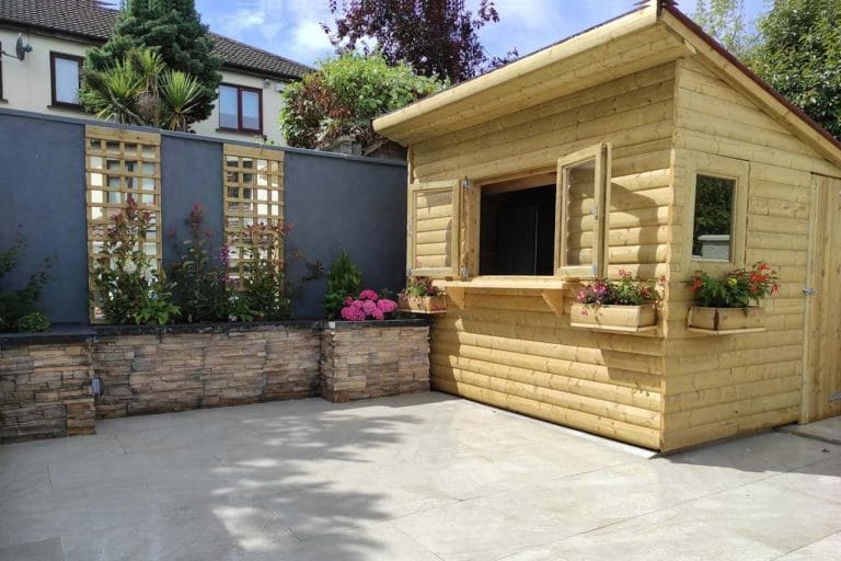 cómo tapar una valla de jardín