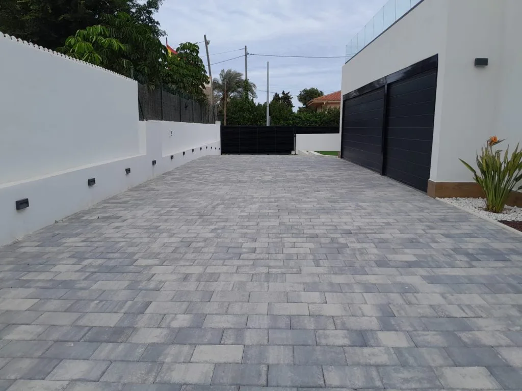 limpieza de jardín en Alicante