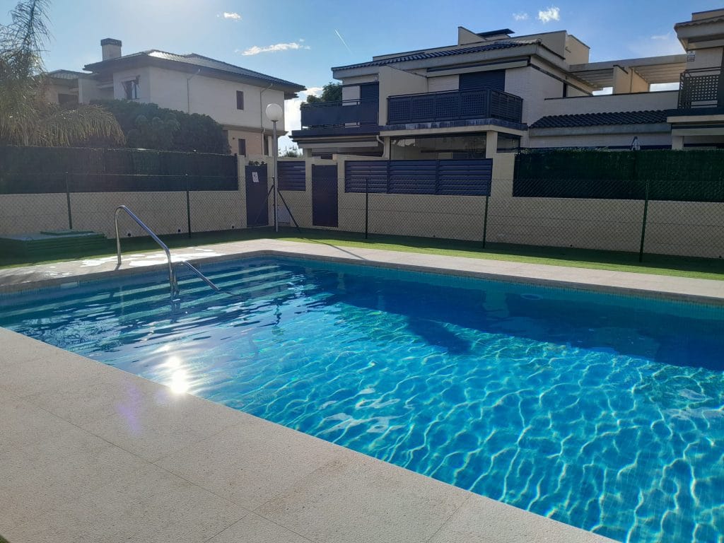 mantenimiento de piscina en Alicante